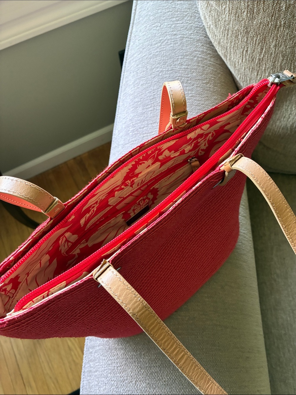 Talbot’s Shoulder Bag - Picture 11 of 12